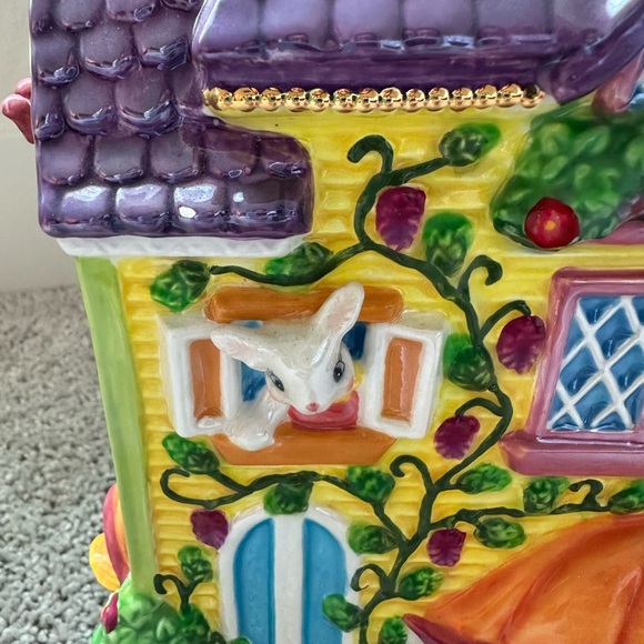 Rare Retired Christopher
Radko Easter Bunny Rabbit Centerpiece Cookie Jar VTG - Picture 6 of 11